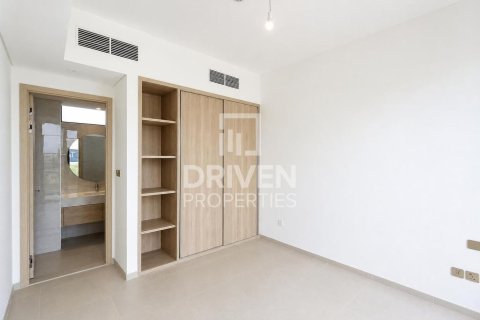 Villa in Jebel Ali, Dubai 4 bedrooms, 763.48 sq.m. № 127831 - photo 12