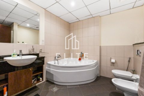 Apartment in The Jewels, Dubai Marina, Dubai 2 bedrooms, 209 sq.m. № 69872 - photo 24