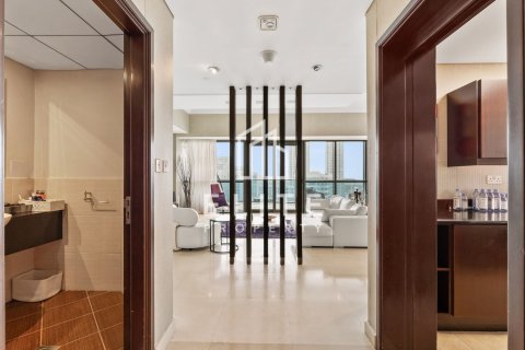 Apartment in The Jewels, Dubai Marina, Dubai 2 bedrooms, 209 sq.m. № 69872 - photo 18