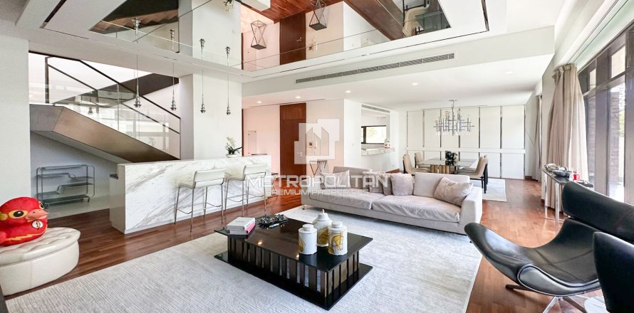 Villa in DAMAC Hills (Akoya by DAMAC), Dubai 5 bedrooms, 390 sq.m. № 15702