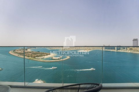Купить квартиру в EMAAR Beachfront, Dubai Harbour, Дубай: 2 спальни, 108м², № 15704 - фото 1