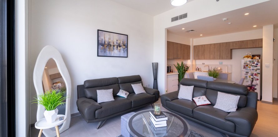 Apartment in Dubai 2 bedrooms, 92 sq.m. № 134116