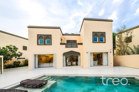 فيلا في Regional, Jumeirah Park, دبي 3 غرف نوم, 306.58 م² رقم 124679 - صورة 2