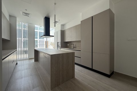 Maison de ville à Al Barari, Dubai, 4 chambres, 458.94 m², № 124683 - photo 8