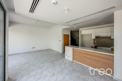Maison de ville à Dubai, 4 chambres, 216.37 m², № 119942 - photo 2