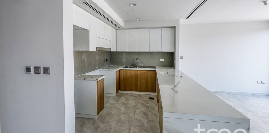 Maison de ville à Dubai, 4 chambres, 216.37 m², № 119942