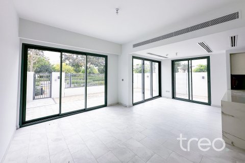 Maison de ville à Dubai, 4 chambres, 216.37 m², № 119942 - photo 3