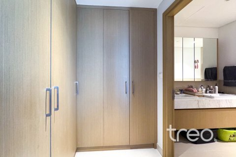 Снять в аренду квартиру в Creekside 18, Dubai Creek Harbour (The Lagoons), Дубай: 3 спальни, 150.22м², № 119948 - фото 8