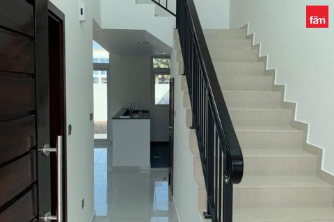 Villa à Dubai, 5 chambres, 174.7 m², № 133304 - photo 7