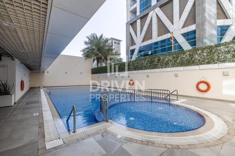 Apartamento en Marina Arcade Tower, Dubai Marina, Dubai, 1 dormitorio, 185.9 m², № 128211 - foto 18