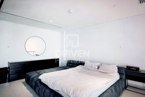 Apartamento en Marina Arcade Tower, Dubai Marina, Dubai, 1 dormitorio, 185.9 m², № 128211 - foto 3