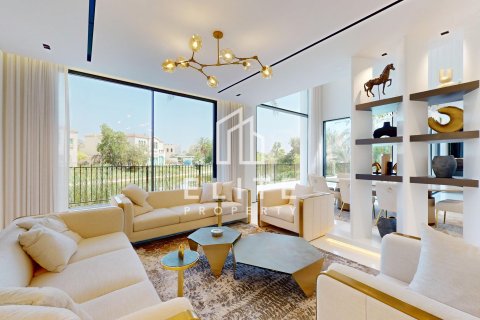 Villa in Dubai 4 bedrooms № 37186 - photo 2