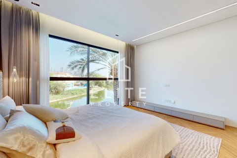 Villa in Dubai 4 bedrooms № 37186 - photo 13