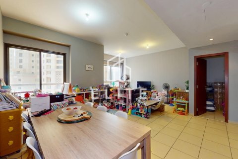 Купить квартиру в Rimal, Джумейра Бич Резиденс, Дубай: 2 спальни, 115м², № 37190 - фото 1