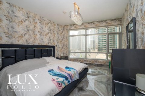Купить квартиру в The Lofts, Даунтаун Дубай (Даунтаун Бурдж Дубай), Дубай: 2 спальни, 133м², № 45573 - фото 2