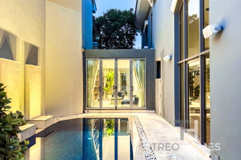 Villa à Palm Jumeirah, Dubai, 4 chambres, 465 m², № 13465 - photo 10