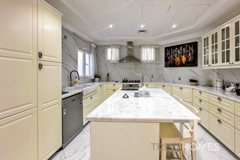 Villa à Palm Jumeirah, Dubai, 4 chambres, 465 m², № 13467 - photo 9