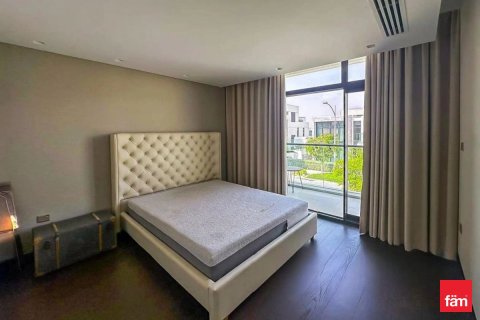 فيلا في دبي 5 غرف نوم , 375.4 م² رقم 70406 - صورة 4