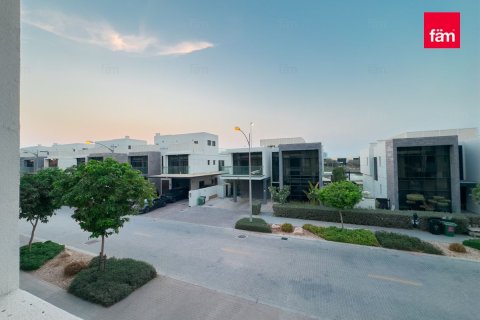 فيلا في دبي 5 غرف نوم , 375.4 م² رقم 70406 - صورة 9