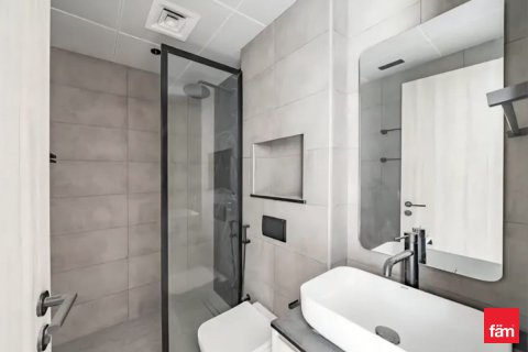 Снять в аренду дуплекс в Дубае: 2 спальни, 131.2м², № 70413 - фото 10