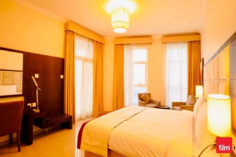 Снять в аренду квартиру в Arjan, Дубай: 3 спальни, 187.1м², № 70415 - фото 9