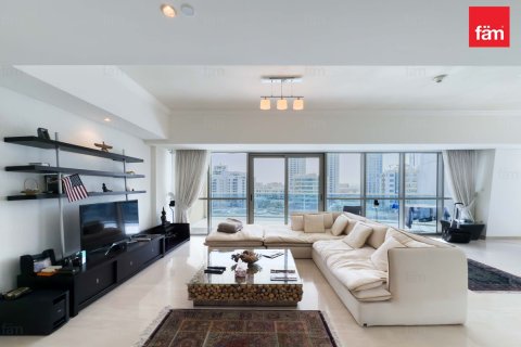 Apartment in Dubai Marina, Dubai 2 bedrooms, 208.9 sq.m. № 70417 - photo 2