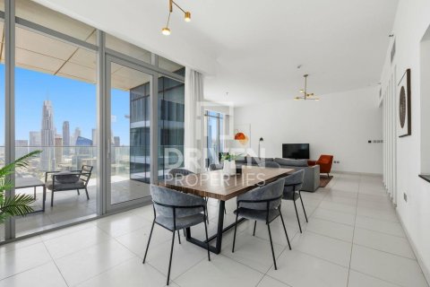 Apartment in Al Satwa, Dubai 3 bedrooms, 222.97 sq.m. № 129812 - photo 2