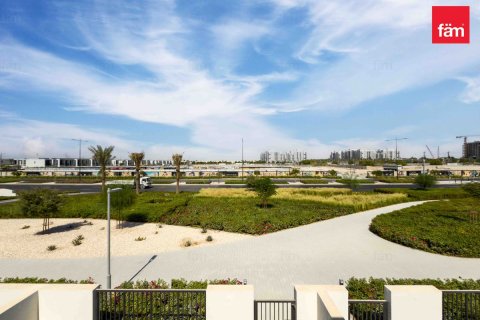Townhouse in Town Square, Dubai 4 bedrooms, 173.9 sq.m. № 58419 - photo 13