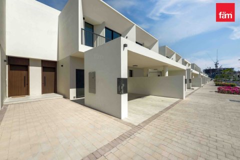 Townhouse in Town Square, Dubai 4 bedrooms, 173.9 sq.m. № 58419 - photo 7
