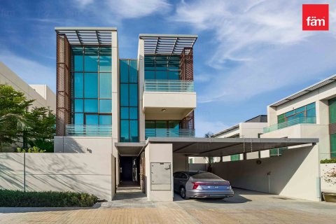 Villa in Meydan, Dubai 6 bedrooms, 512 sq.m. № 58409 - photo 23