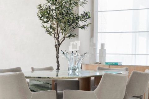 Apartamento en Al Wasl, Dubai, 3 dormitorios, 174 m², № 73995 - foto 16