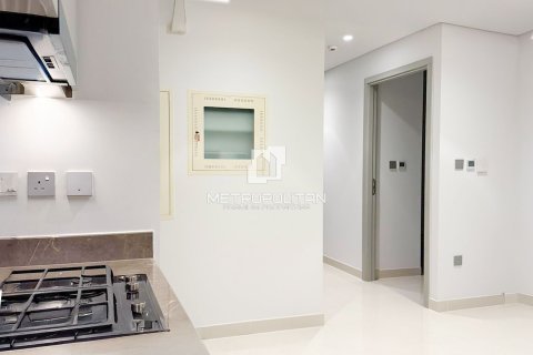 Снять в аренду квартиру в EMAAR Beachfront, Dubai Harbour, Дубай: 2 спальни, 103м², № 73986 - фото 9