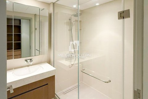 Снять в аренду квартиру в EMAAR Beachfront, Dubai Harbour, Дубай: 2 спальни, 103м², № 73986 - фото 11