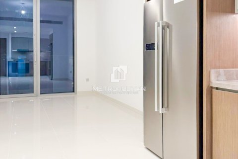 Снять в аренду квартиру в EMAAR Beachfront, Dubai Harbour, Дубай: 2 спальни, 103м², № 73986 - фото 7