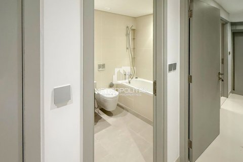 Снять в аренду квартиру в EMAAR Beachfront, Dubai Harbour, Дубай: 2 спальни, 103м², № 73986 - фото 10