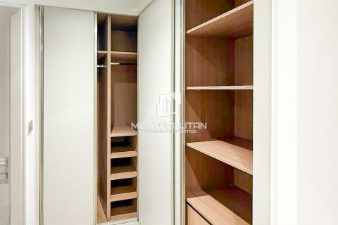 Снять в аренду квартиру в EMAAR Beachfront, Dubai Harbour, Дубай: 2 спальни, 103м², № 73986 - фото 5