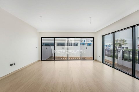 Купить таунхаус в Damac Lagoons, Дубай: 5 спален, 288м², № 73987 - фото 2