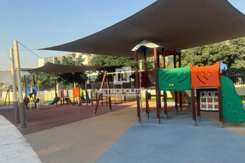 Adosado en Mohammed Bin Rashid City, Dubai, 4 dormitorios, 261 m², № 73993 - foto 29