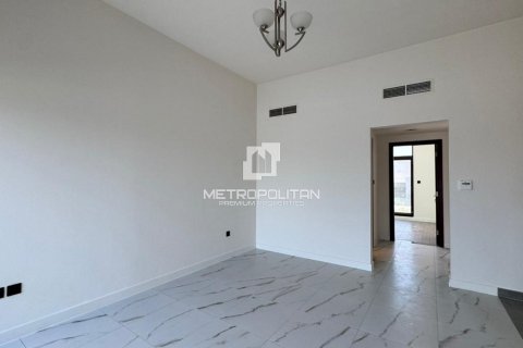 Adosado en Mohammed Bin Rashid City, Dubai, 4 dormitorios, 261 m², № 73993 - foto 7
