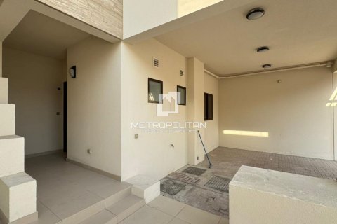 Adosado en Mohammed Bin Rashid City, Dubai, 4 dormitorios, 261 m², № 73993 - foto 11