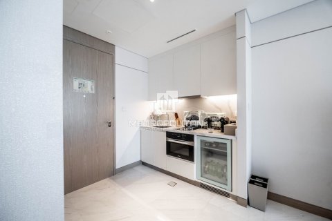 Apartment in Jumeirah Beach Residence, Dubai 1 bedroom, 119 sq.m. № 73996 - photo 10