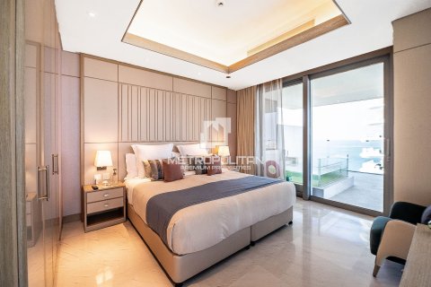 Apartment in Jumeirah Beach Residence, Dubai 1 bedroom, 119 sq.m. № 73996 - photo 11