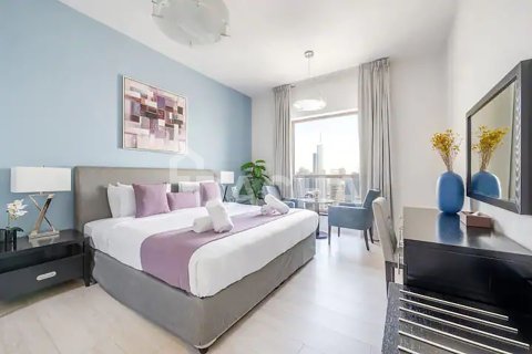 Apartment in Shams, Jumeirah Beach Residence, Dubai 2 bedrooms, 128 sq.m. № 133266 - photo 9