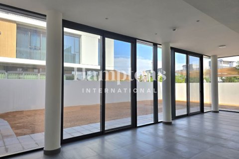 Villa à Arabian Ranches 3, Dubai, 5 chambres, 329.99981727 m², № 99753 - photo 28