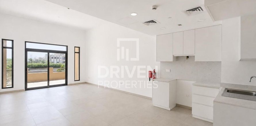 Appartement à Umm Suqeim 3, Umm Suqeim, Dubai, 1 chambre, 102.84 m², № 126507