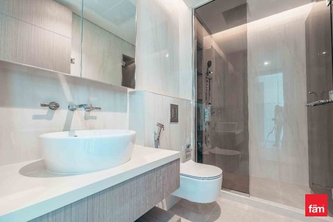 Apartment in Business Bay, Dubai 2 bedrooms, 127.8 sq.m. № 69660 - photo 17