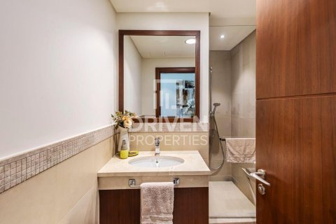 Apartamento en Burj Vista, Downtown Dubai (Downtown Burj Dubai), Dubai, 3 dormitorios, 196 m², № 86524 - foto 4
