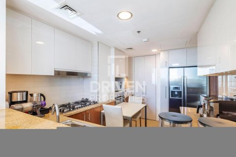 Apartamento en Burj Vista, Downtown Dubai (Downtown Burj Dubai), Dubai, 3 dormitorios, 196 m², № 86524 - foto 5