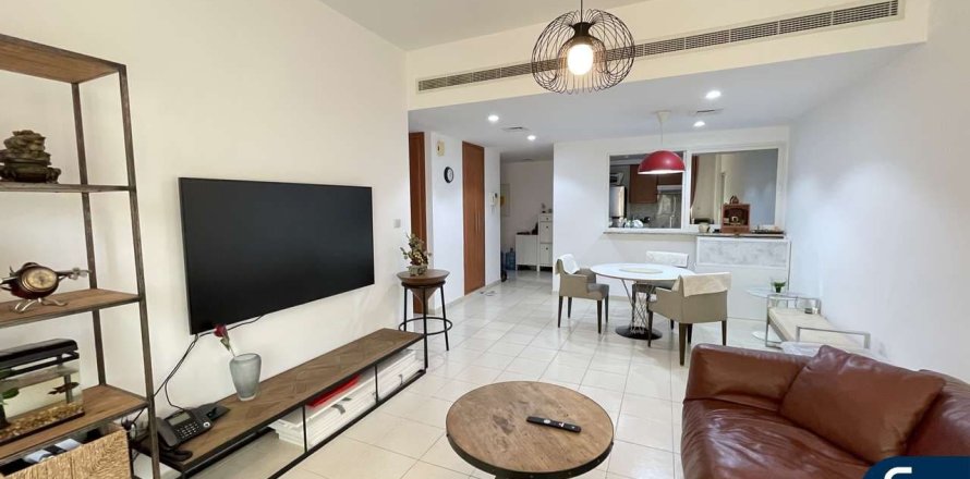 Квартира в Al Ghozlan, Greens, Дубай, 2 спальни, 105м², № 75918