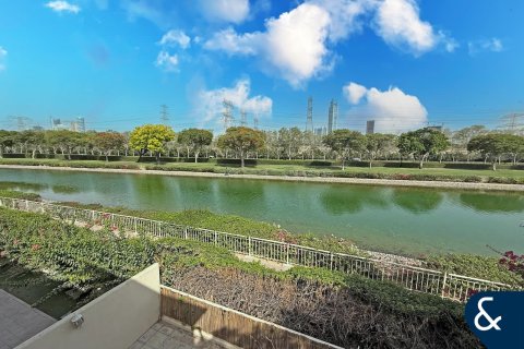 Villa à Springs 15, The Springs, Dubai, 2 chambres, 167 m², № 75915 - photo 2